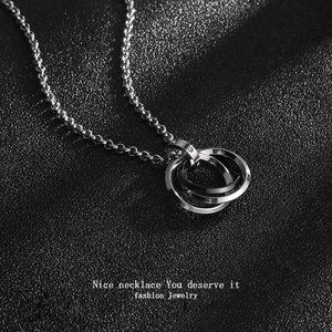 Ring pendant necklace